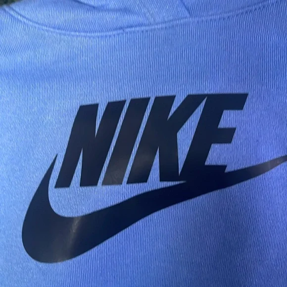 Nike girls high low sweater super soft glittery hoodie 
Size 5, 6, 6x - Picture 9 of 12